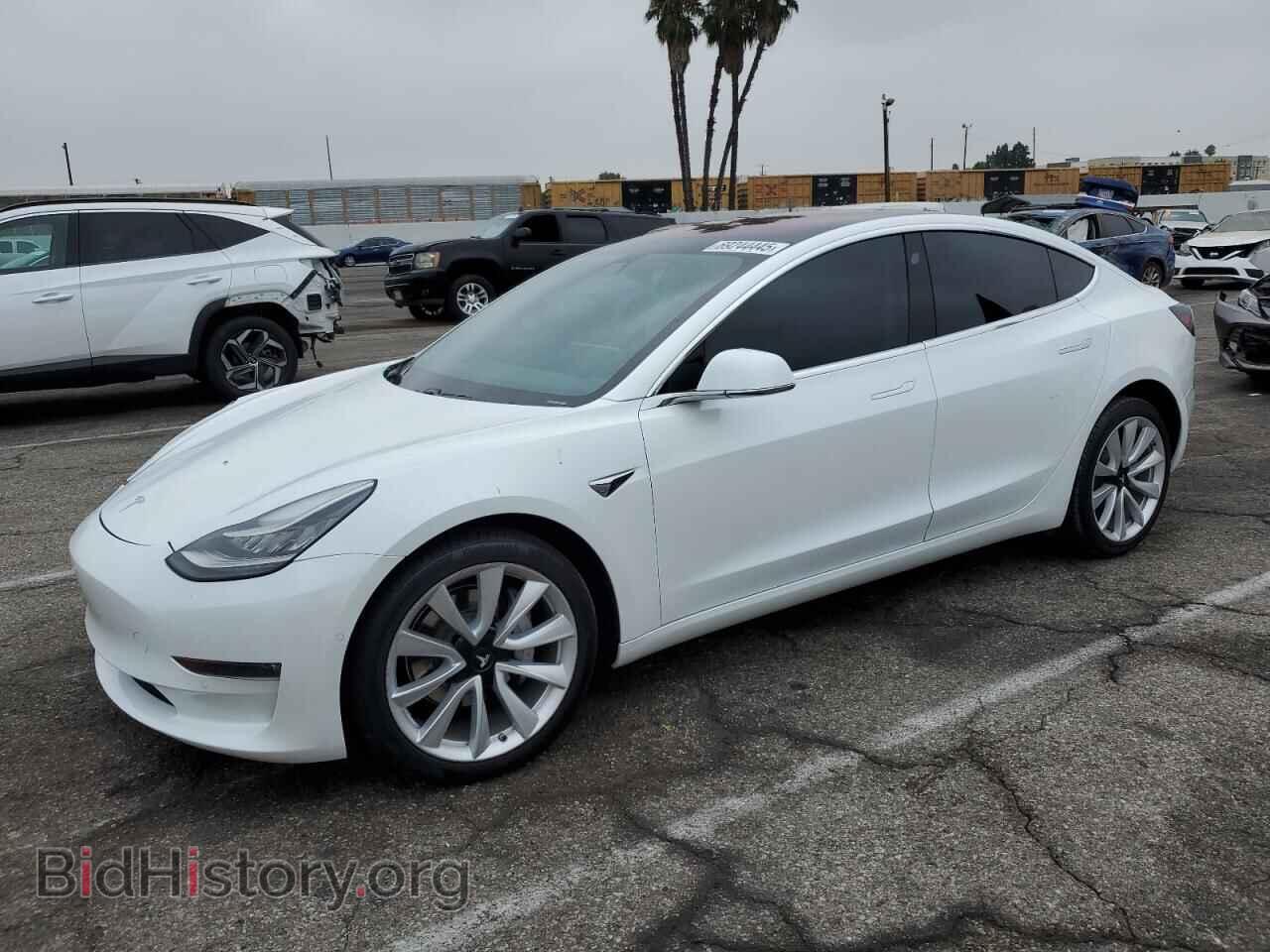 Фотография 5YJ3E1EA5JF059120 - TESLA MODEL 3 2018