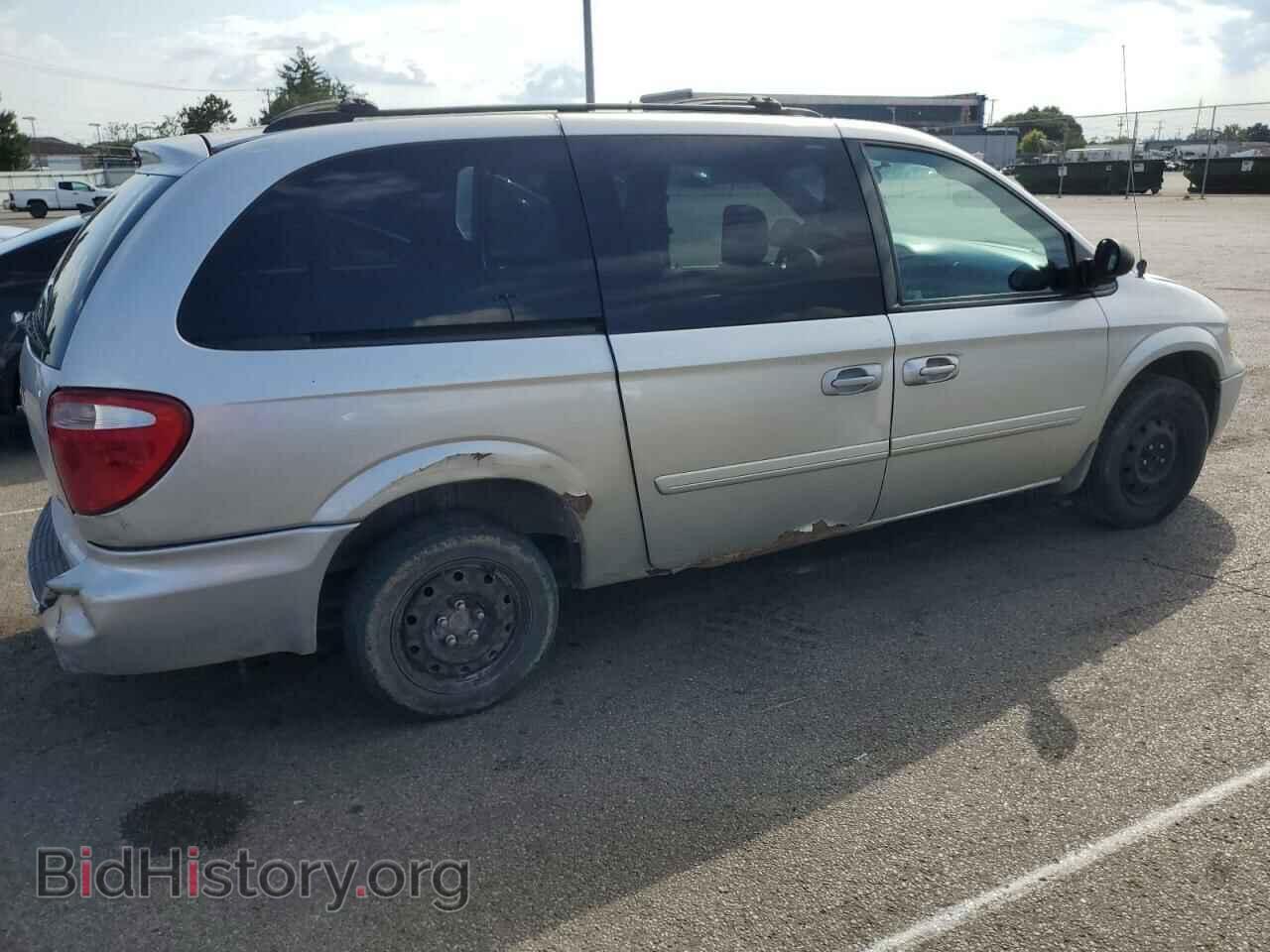 2006 CHRYSLER MINIVAN - VIN: 2A4GP44R16R847371 - Фото 3