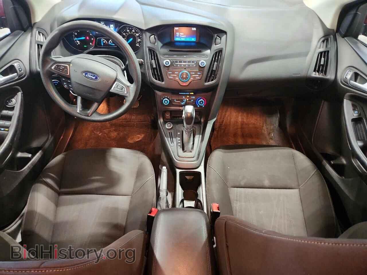 2015 Ford FOCUS (VIN 1FADP3K2XFL374738) — photo 8 of 12