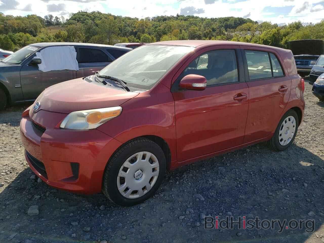 Машина Scion XD