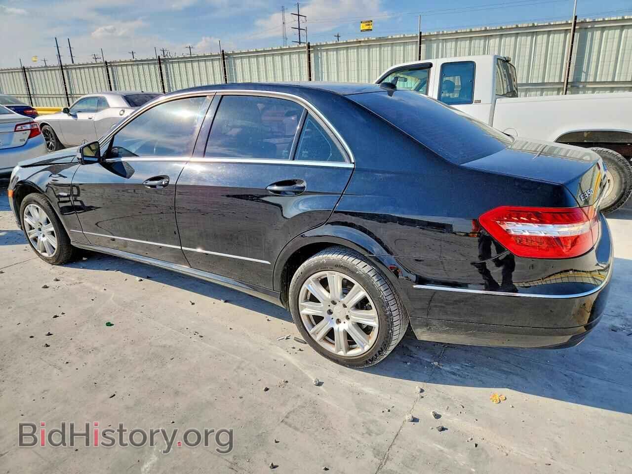 2012 MERCEDES-BENZ E-CLASS - VIN: WDDHF5KB6CA543953 - Photo 2