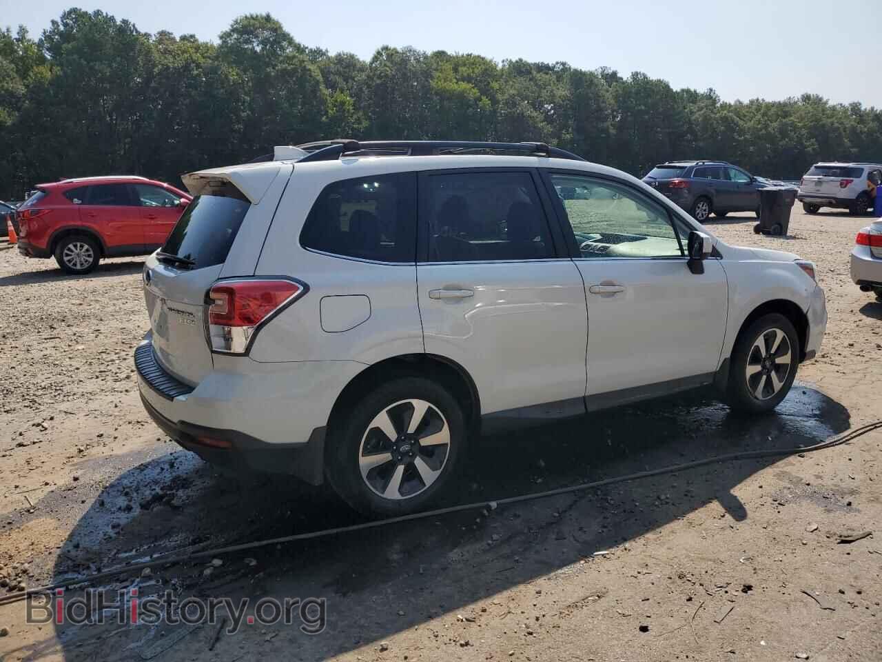 2017 SUBARU FORESTER - VIN: JF2SJAJC2HH800091 - Фото 3
