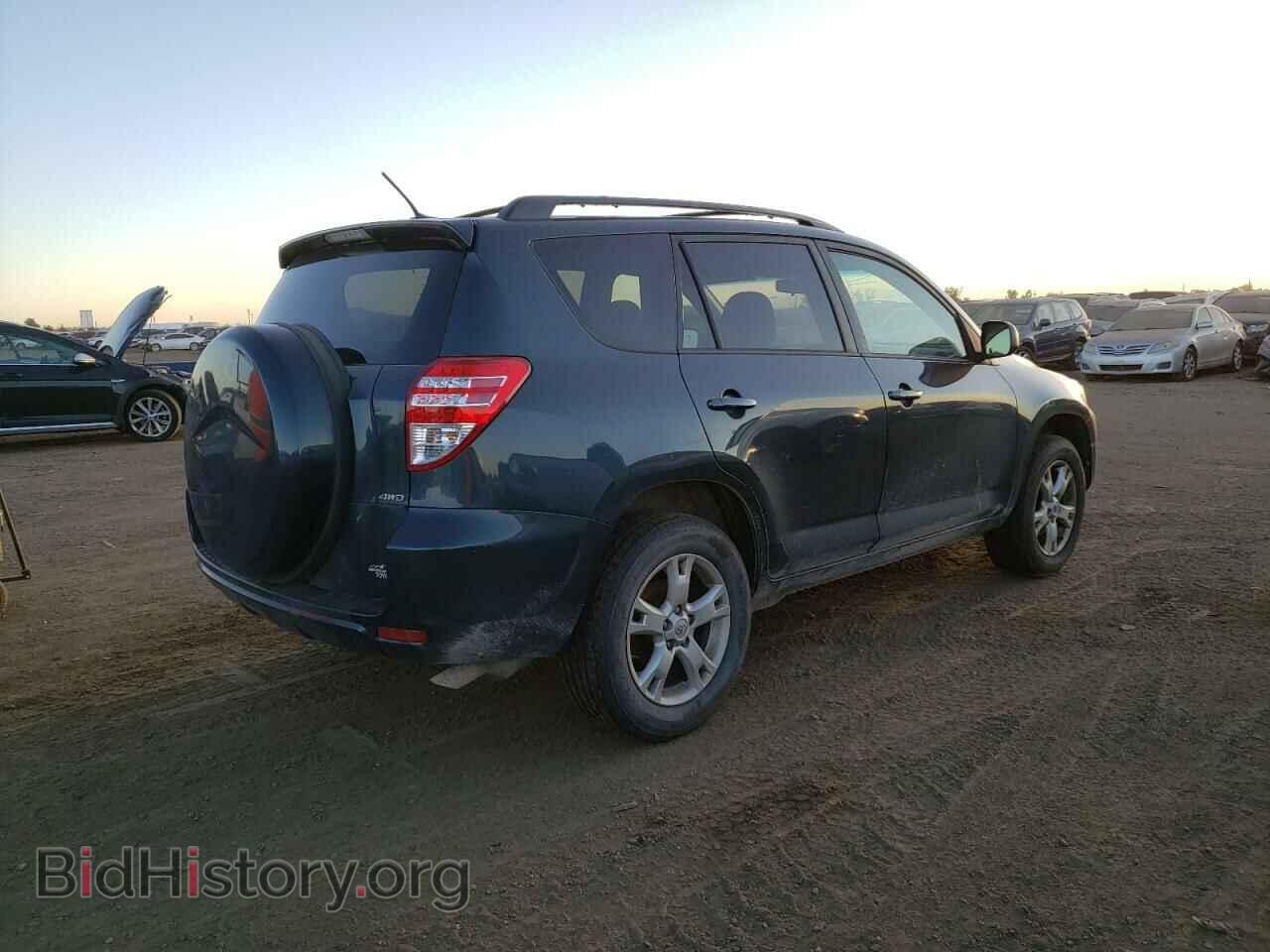 2011 TOYOTA RAV4 - VIN: 2T3BK4DV7BW038758 - Фото 3