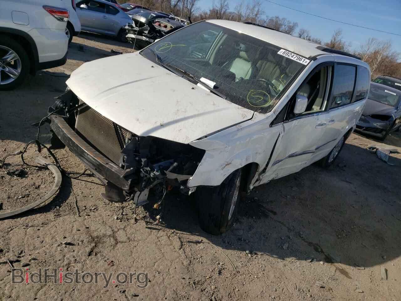 2013 CHRYSLER MINIVAN - VIN: 2C4RC1BG2DR768072 - Photo 2