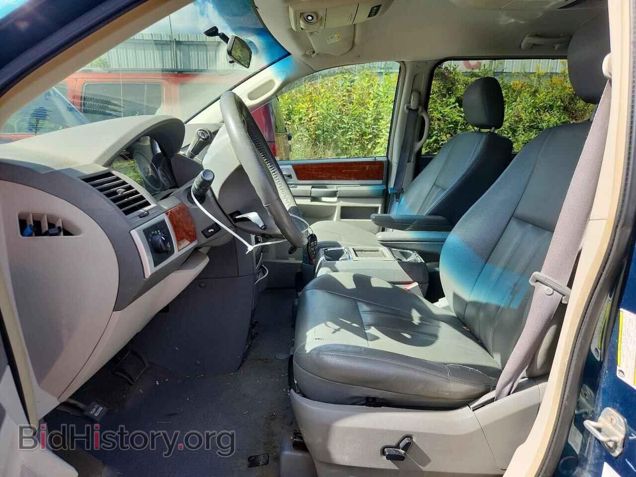 2009 CHRYSLER MINIVAN - VIN: 2A8HR54109R536211 - Фото 7