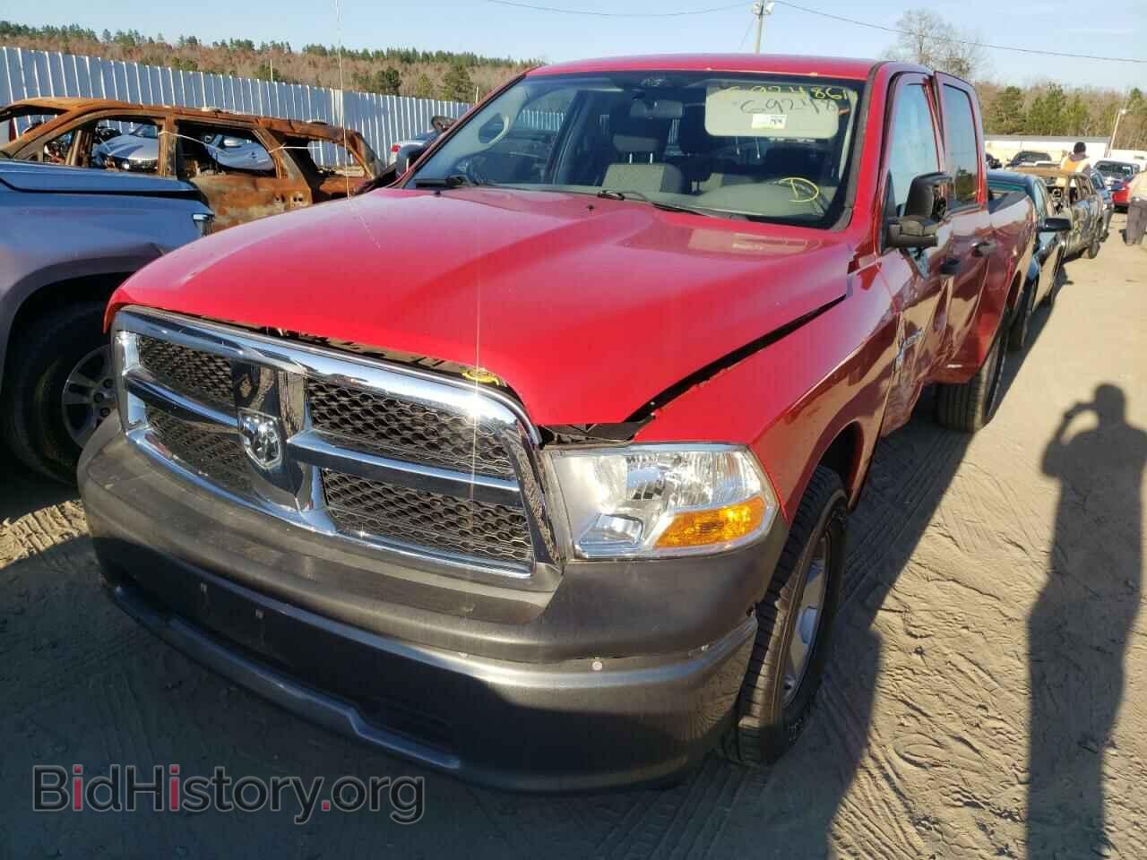 2011 DODGE RAM 1500 - VIN: 1D7RB1GP5BS688665 - Фото 2
