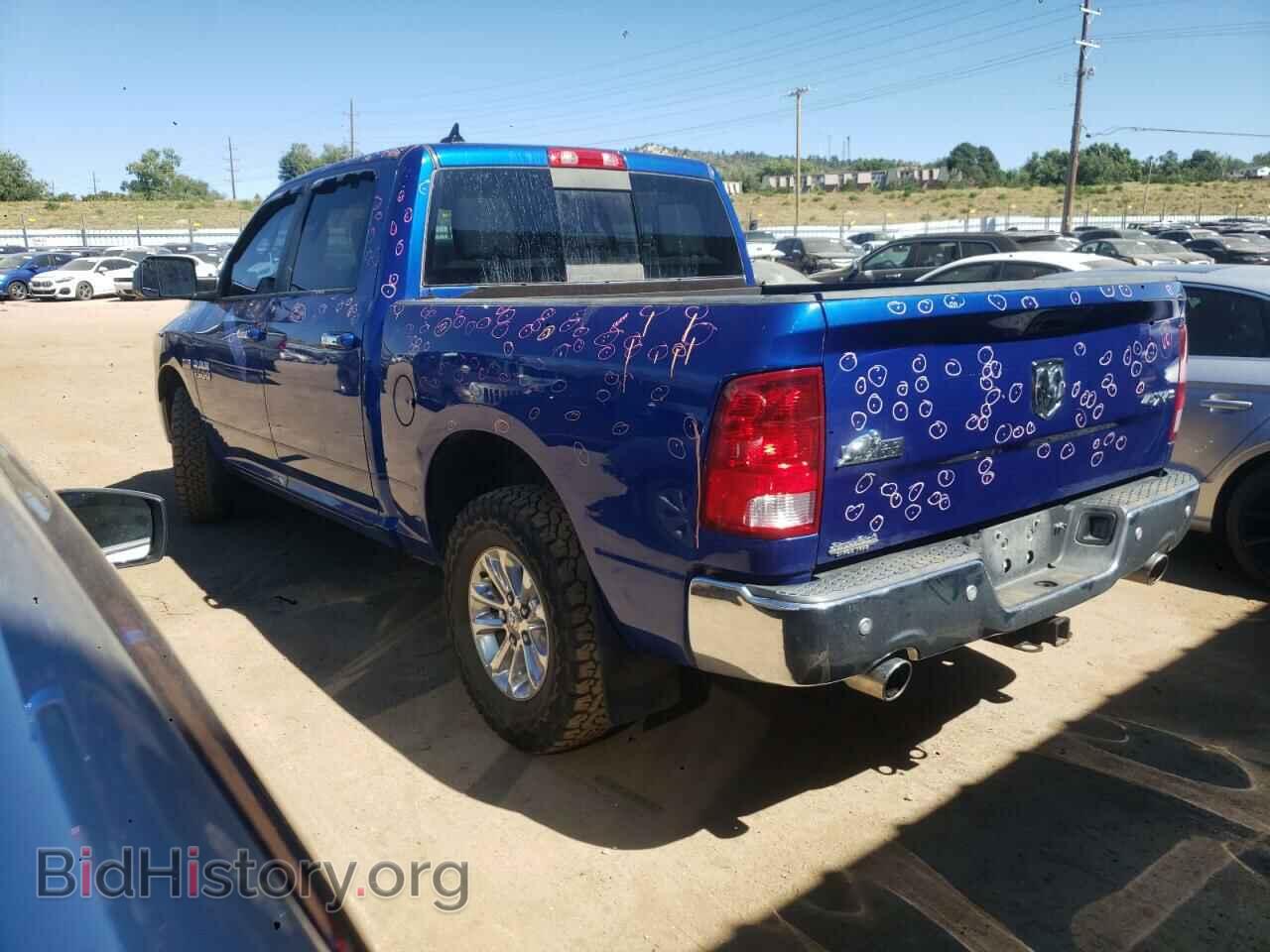 2016 RAM 1500 - VIN: 1C6RR7LT1GS141774 - Фото 2