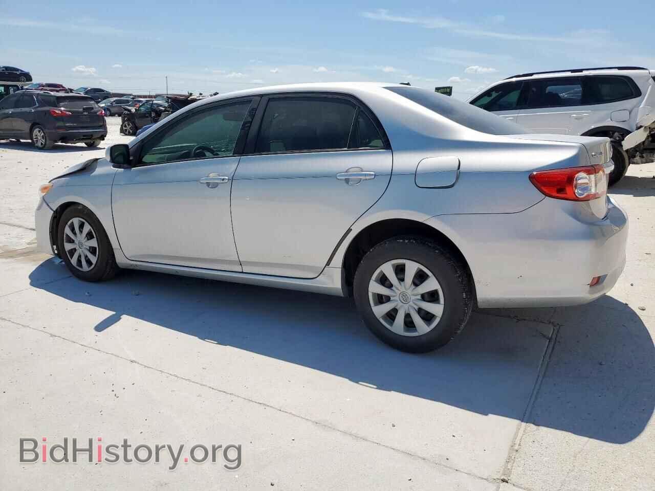 2011 TOYOTA COROLLA - VIN: JTDBU4EE2B9123824 - Фото 2