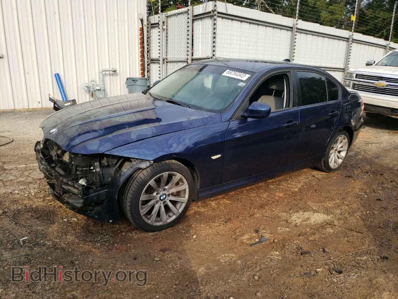Photo WBAPH7C55BA800892 - BMW 3 SERIES 2011