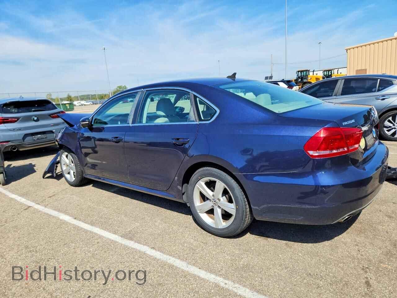 2012 VOLKSWAGEN PASSAT - VIN: 1VWBP7A3XCC098508 - Photo 2