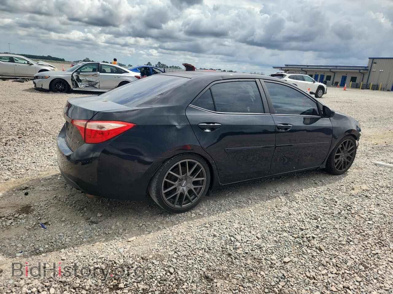 2017 TOYOTA COROLLA - VIN: 5YFBURHE3HP590164 - Фото 3