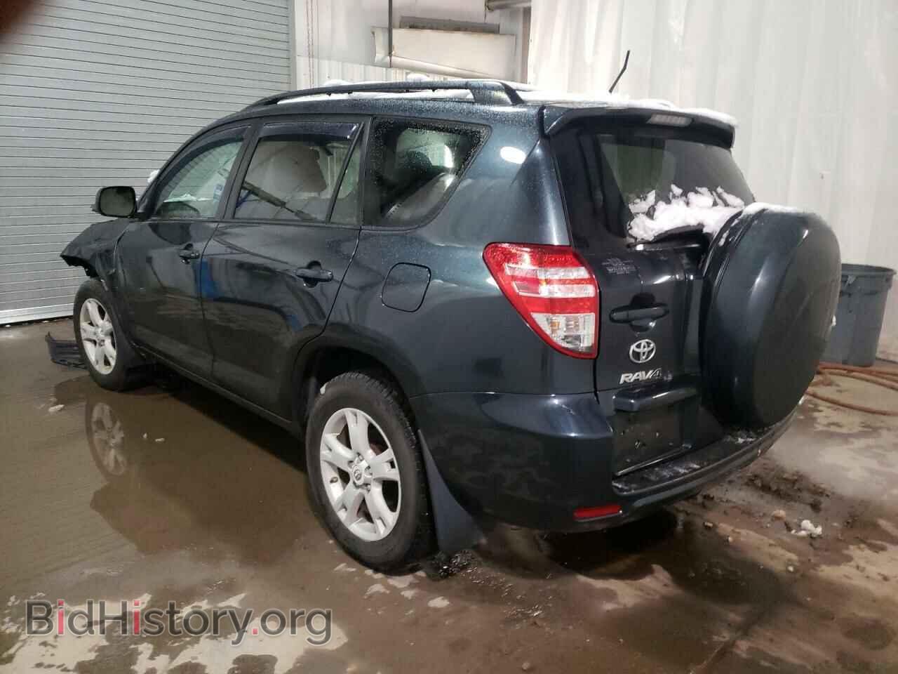2011 TOYOTA RAV4 - VIN: 2T3BF4DV9BW088694 - Фото 2