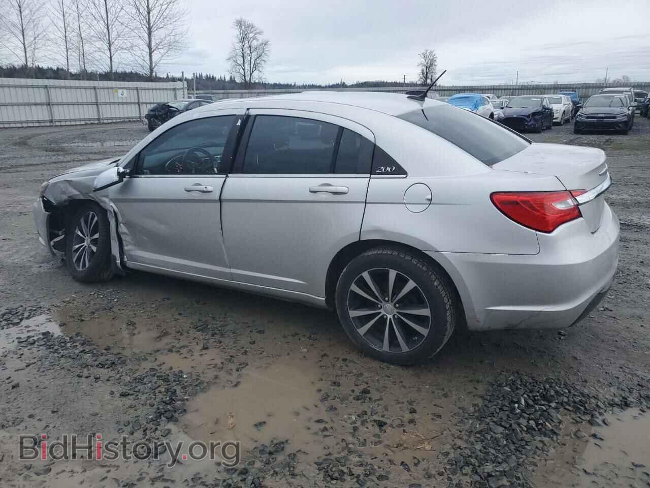 2012 CHRYSLER 200 - VIN: 1C3CCBBG0CN276975 - Фото 2