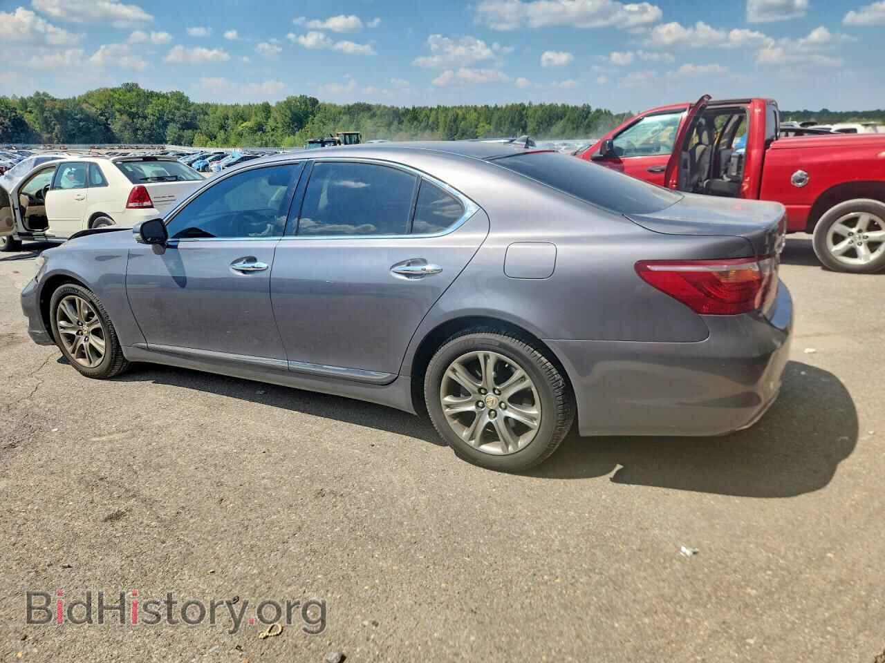 2012 LEXUS LS460 - VIN: JTHCL5EF0C5013383 - Photo 2