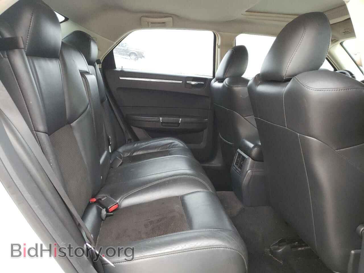2010 CHRYSLER 300 - VIN: 2C3CA9CT7AH255802 - Фото 6