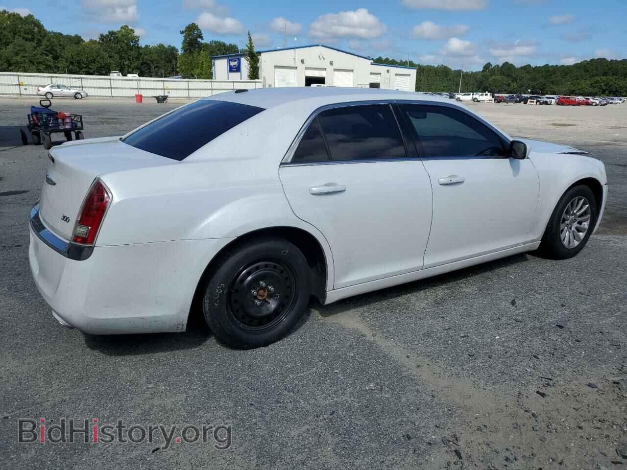 2013 CHRYSLER 300 - VIN: 2C3CCAAG2DH532880 - Photo 3