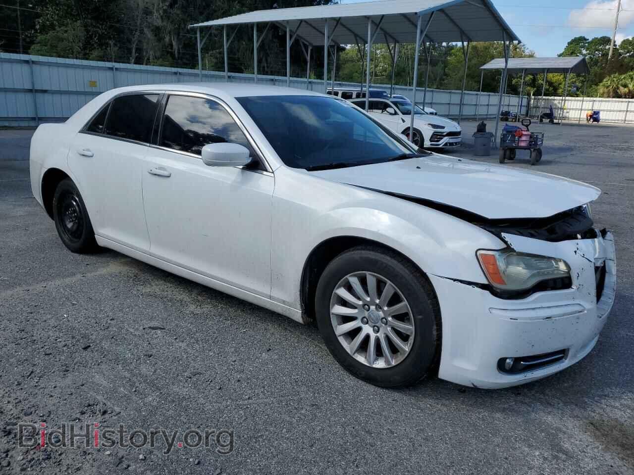 2013 CHRYSLER 300 - VIN: 2C3CCAAG2DH532880 - Photo 4