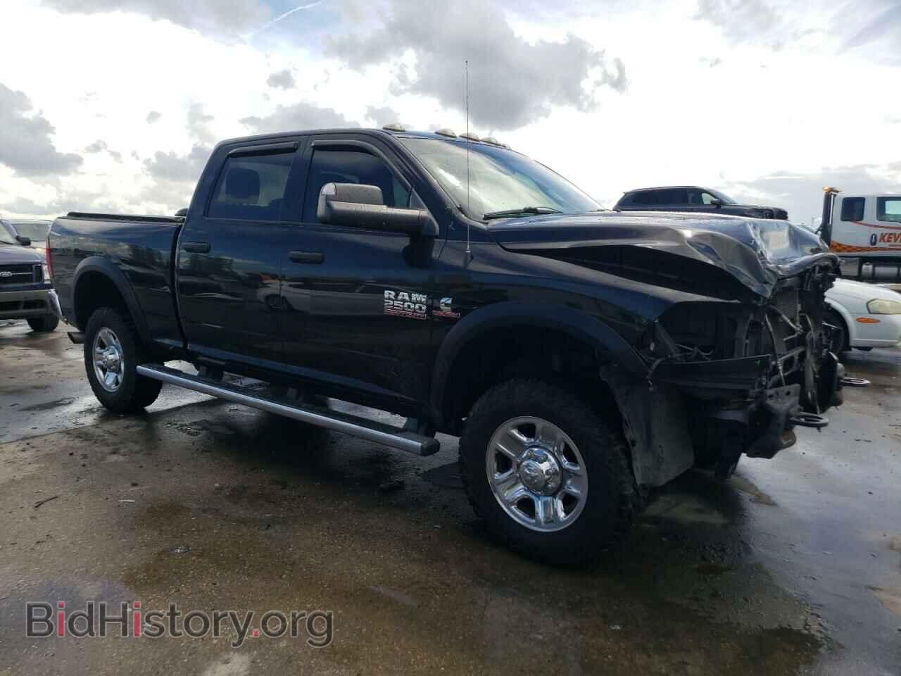 2017 RAM All Models - VIN: 3C6UR5CL1HG685411 - Photo 4