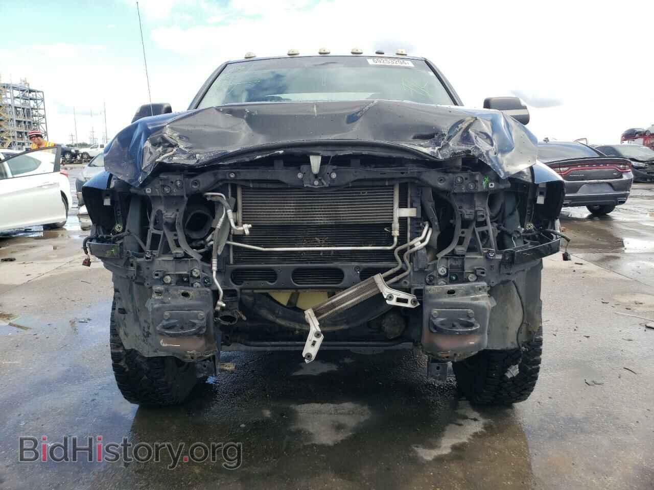 2017 RAM All Models - VIN: 3C6UR5CL1HG685411 - Photo 5