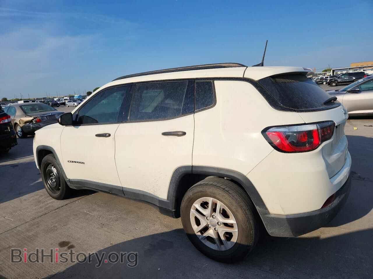 2018 JEEP COMPASS - VIN: 3C4NJCAB0JT125251 - Фото 2