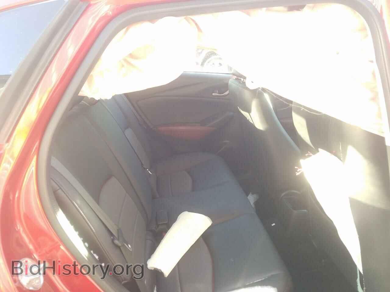 2018 MAZDA CX-3 - VIN: JM1DKFC76J1330437 - Фото 11