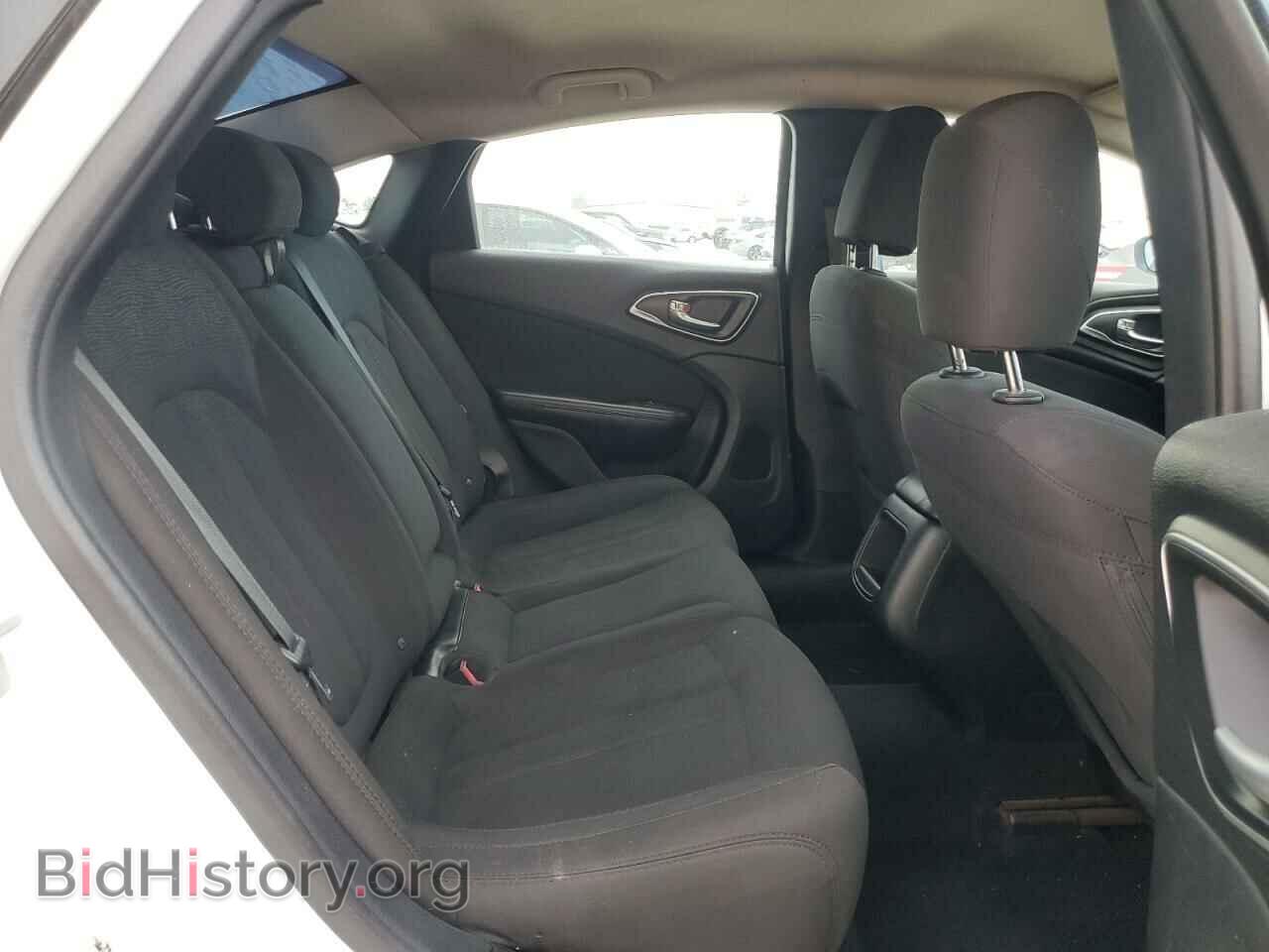 2015 CHRYSLER 200 - VIN: 1C3CCCAB6FN576262 - Фото 10