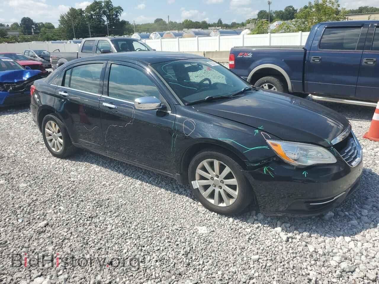 2013 CHRYSLER 200 - VIN: 1C3CCBCG2DN525941 - Фото 4