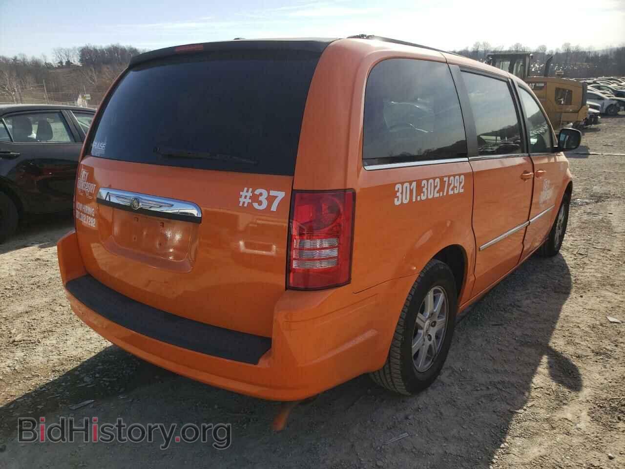 2010 CHRYSLER MINIVAN - VIN: 2A4RR5D15AR307162 - Фото 4