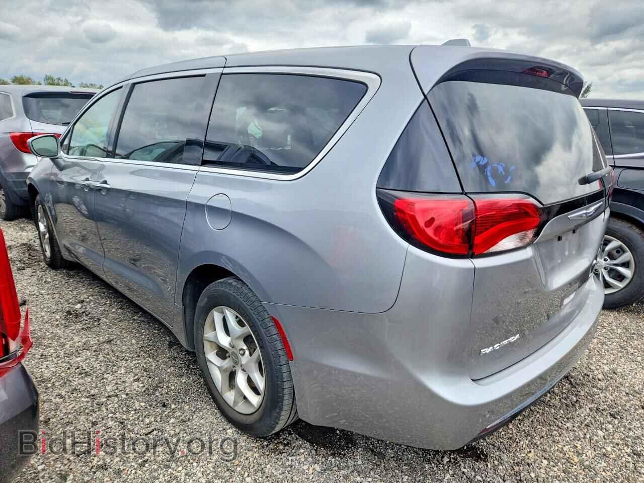 2018 CHRYSLER PACIFICA - VIN: 2C4RC1FG5JR125737 - Фото 2