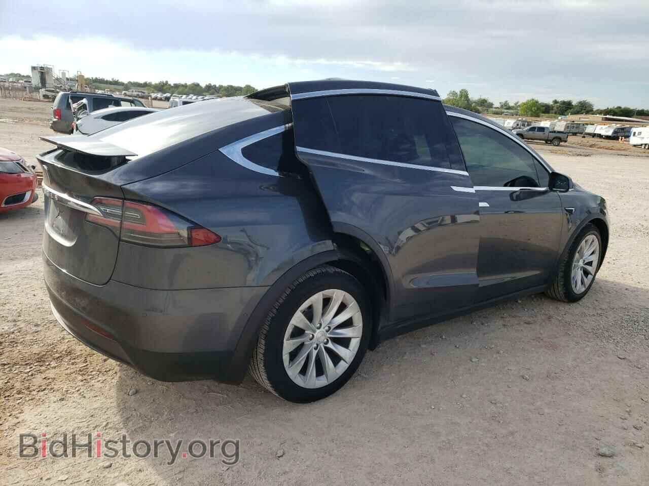 2017 TESLA MODEL X - VIN: 5YJXCBE26HF053696 - Photo 3