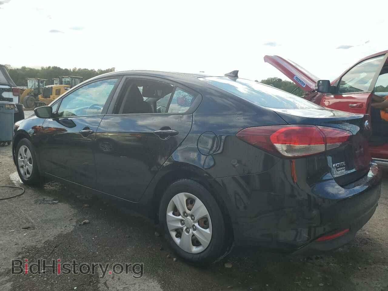 2017 KIA FORTE - VIN: 3KPFK4A77HE143246 - Фото 2