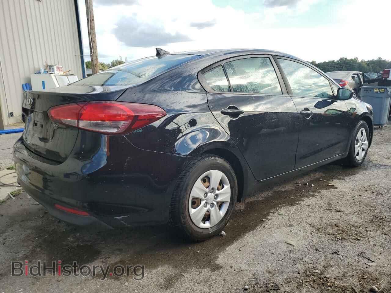 2017 KIA FORTE - VIN: 3KPFK4A77HE143246 - Фото 3