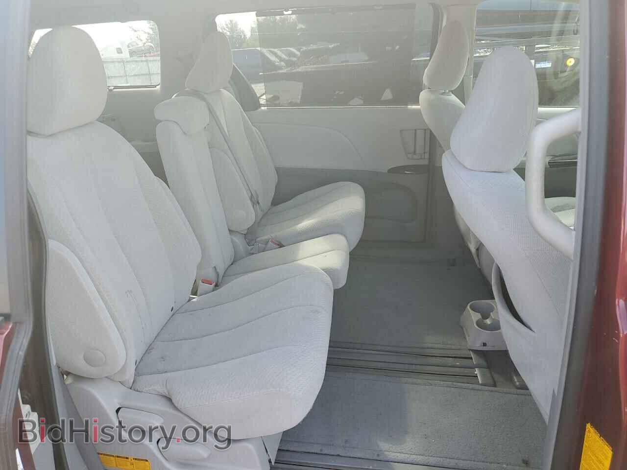 2011 TOYOTA All Models - VIN: 5TDKK3DC6BS099514 - Фото 10