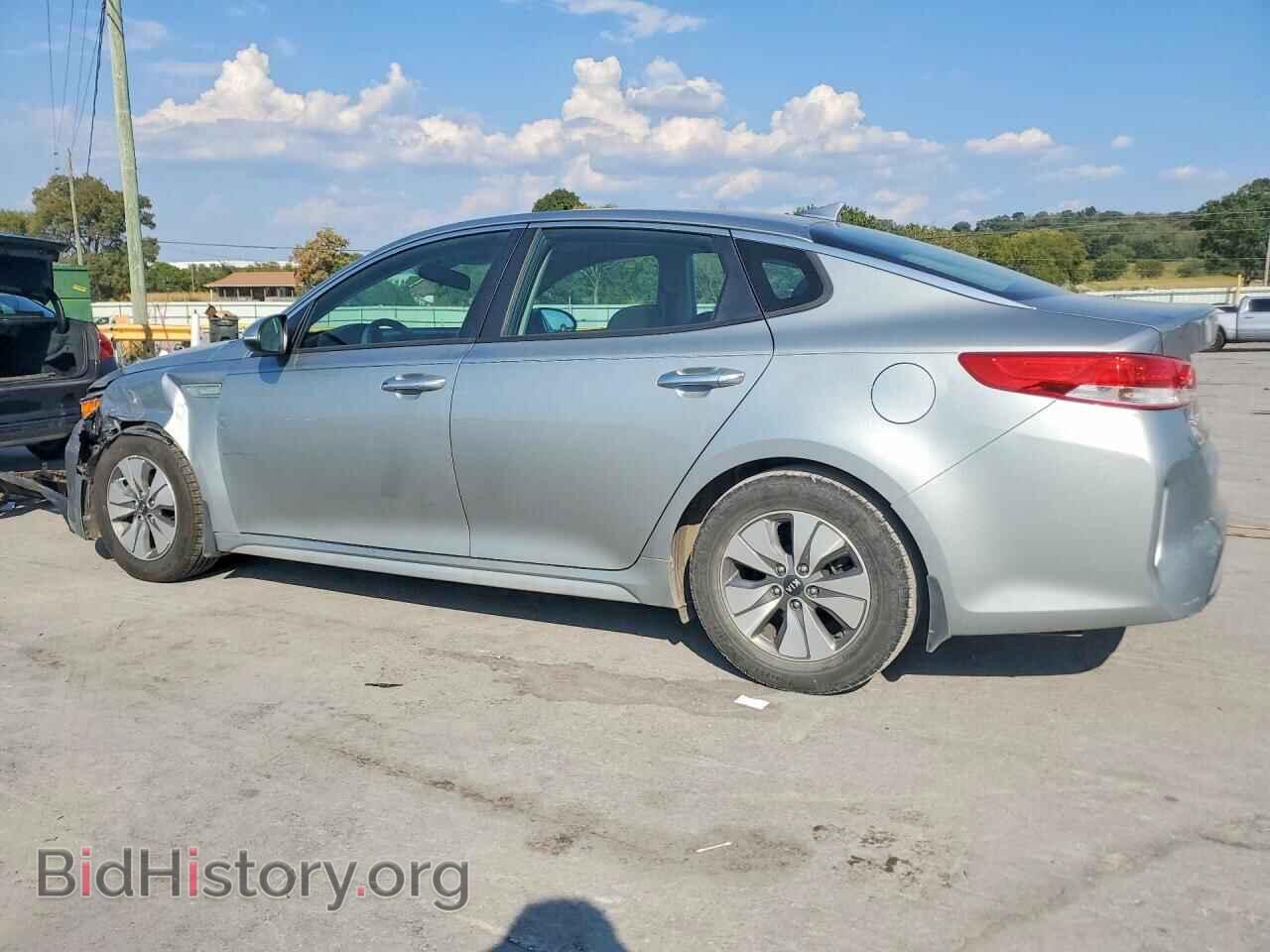 2017 KIA OPTIMA - VIN: KNAGT4LE3H5011431 - Photo 2