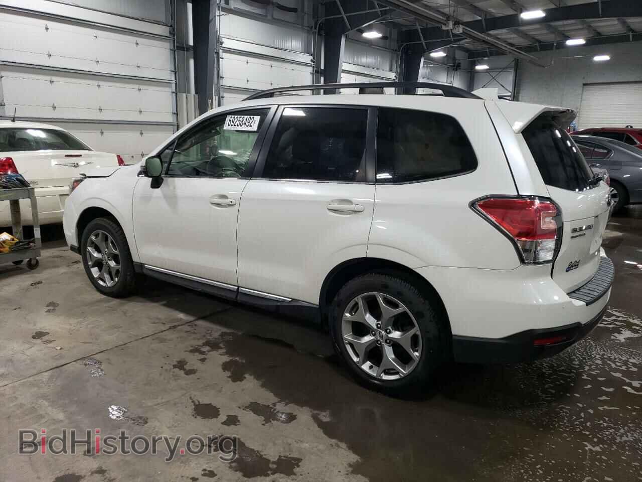 2017 SUBARU FORESTER - VIN: JF2SJATC6HH438764 - Фото 2