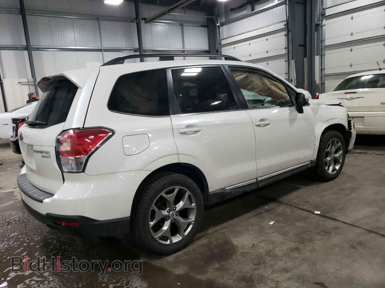 2017 SUBARU FORESTER - VIN: JF2SJATC6HH438764 - Фото 3