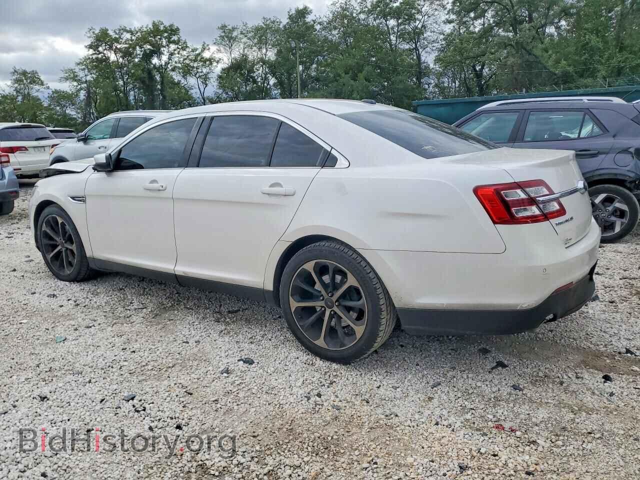2014 FORD TAURUS - VIN: 1FAHP2E82EG132772 - Photo 2