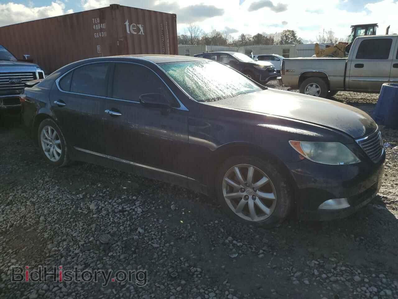 2007 LEXUS LS460 - VIN: JTHBL46F775046150 - Photo 4
