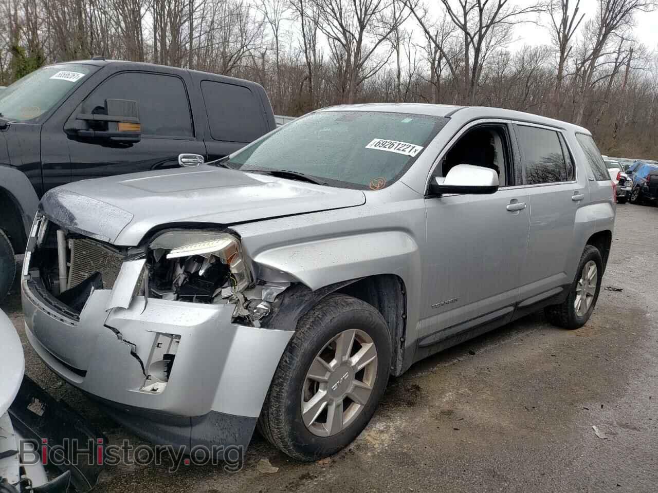 2011 GMC TERRAIN - VIN: 2CTFLREC8B6453015 - Photo 2