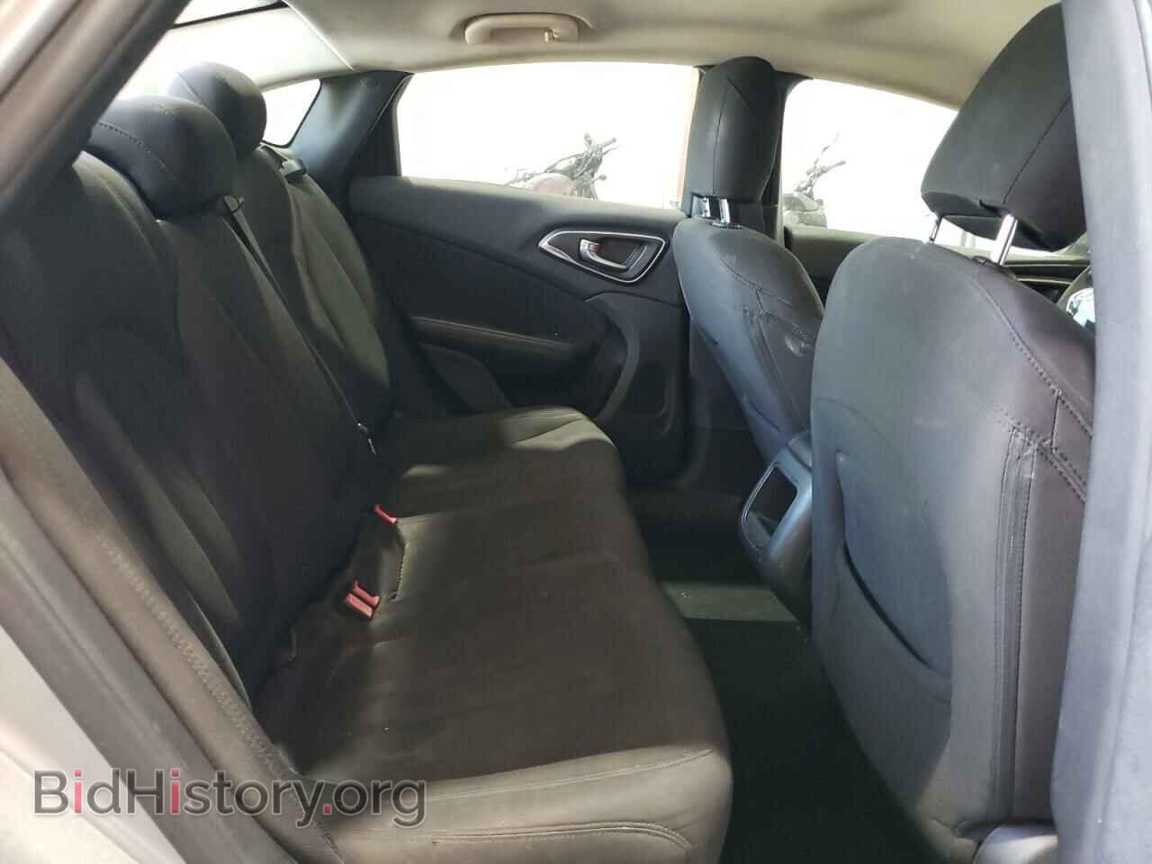 2015 CHRYSLER 200 - VIN: 1C3CCCAB6FN612581 - Фото 10