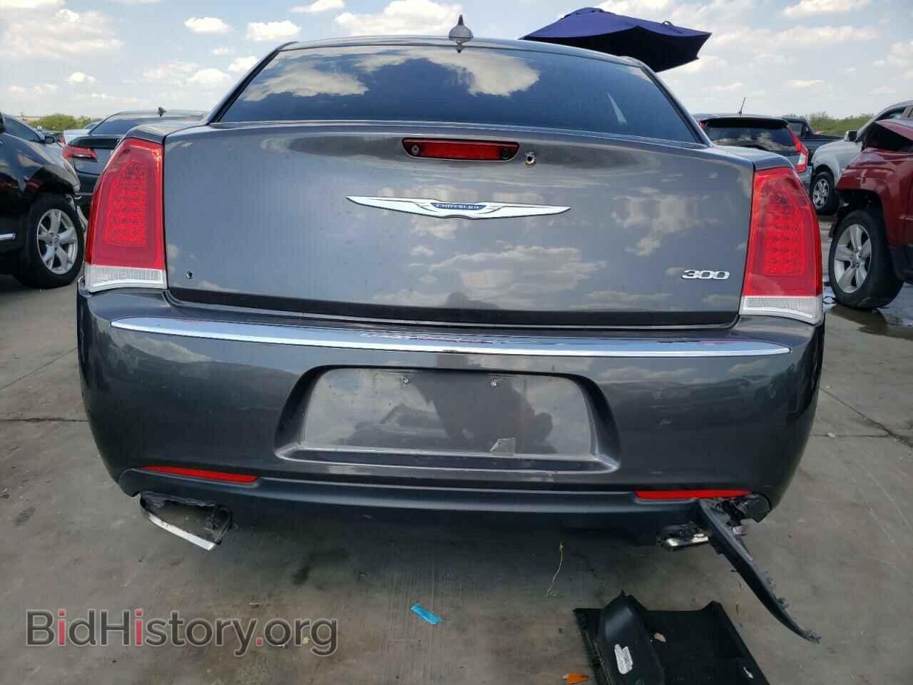 2019 CHRYSLER 300 - VIN: 2C3CCAEG5KH568599 - Фото 6