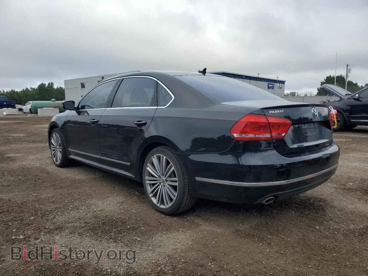 2015 VOLKSWAGEN PASSAT - VIN: 1VWBV7A31FC045996 - Фото 2