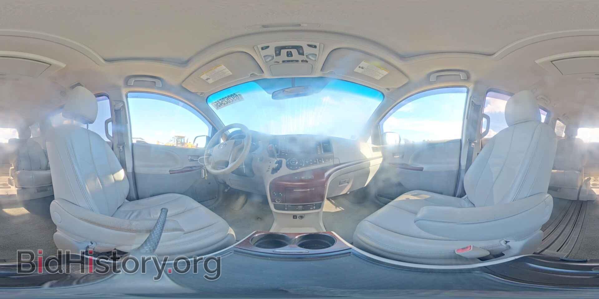 2012 TOYOTA All Models - VIN: 5TDYK3DC2CS198536 - Фото 14