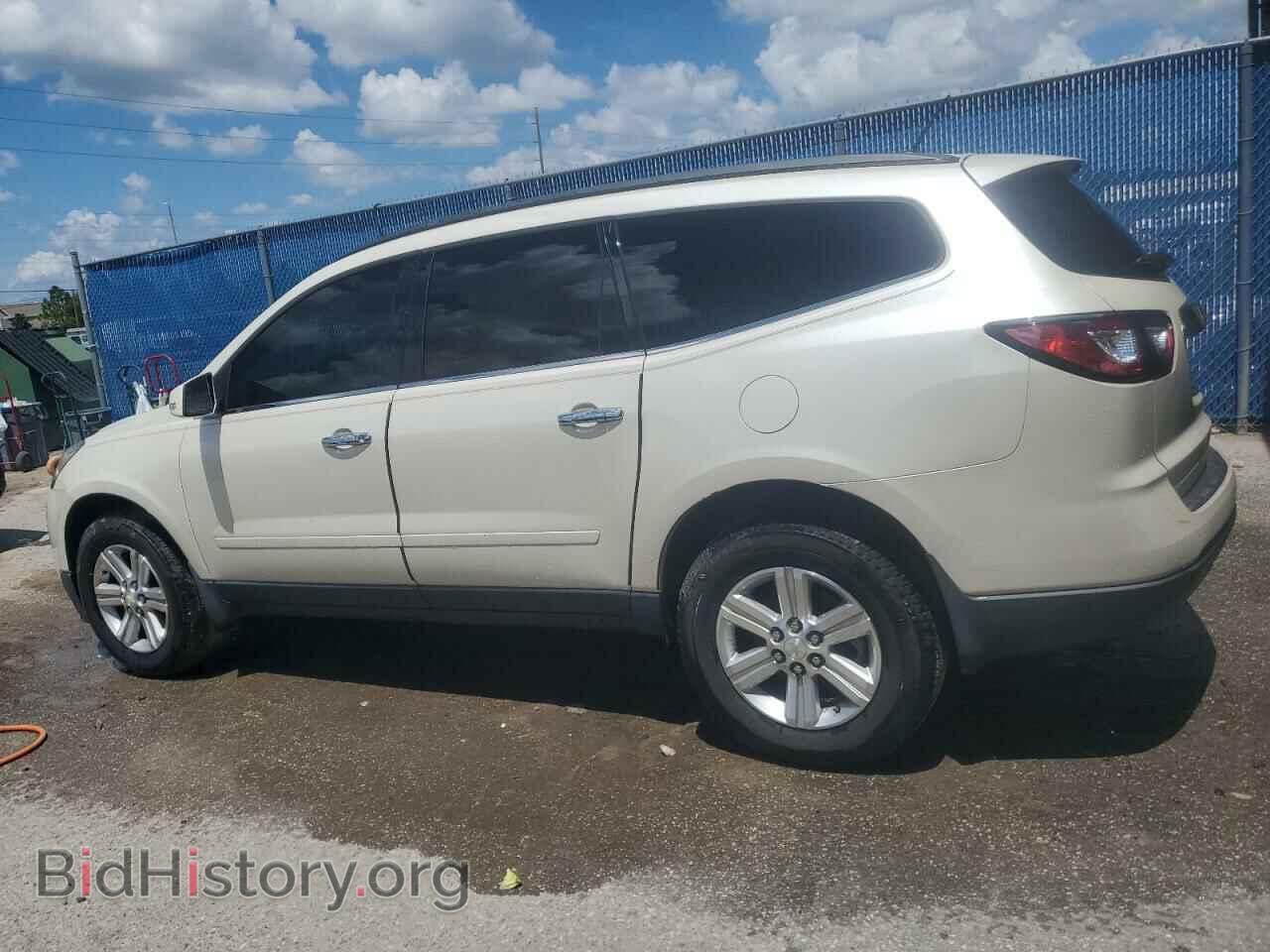 2014 CHEVROLET TRAVERSE - VIN: 1GNKRHKD7EJ194659 - Фото 2