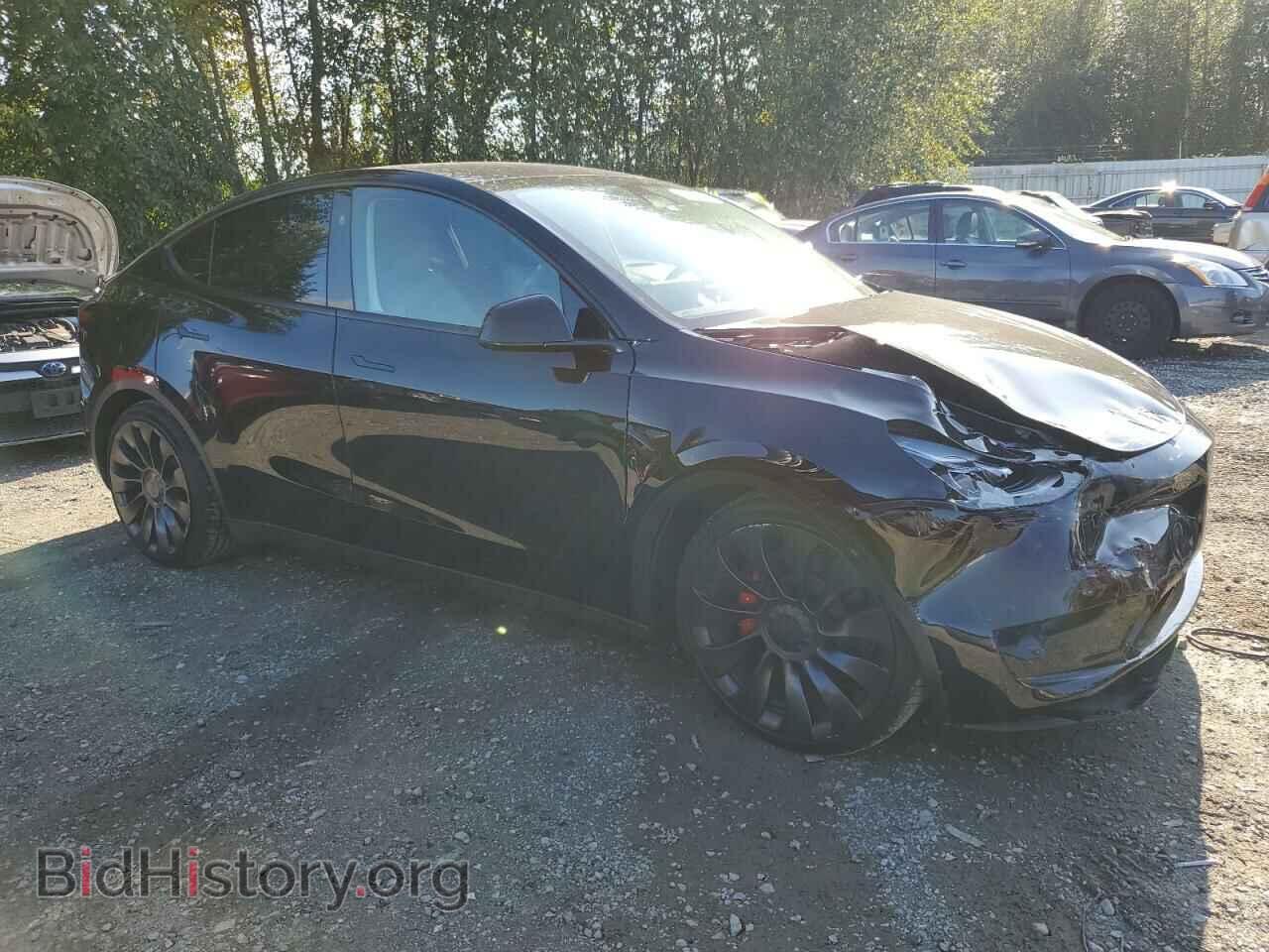 2023 TESLA MODEL Y - VIN: 7SAYGDEF8PF832932 - Photo 4
