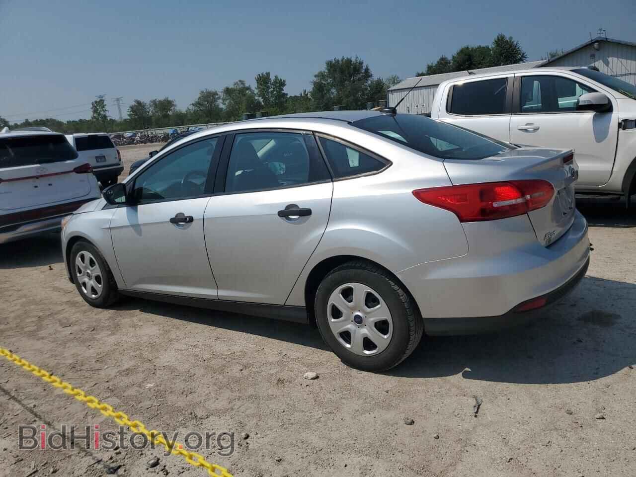 2017 FORD FOCUS - VIN: 1FADP3E24HL243108 - Photo 2