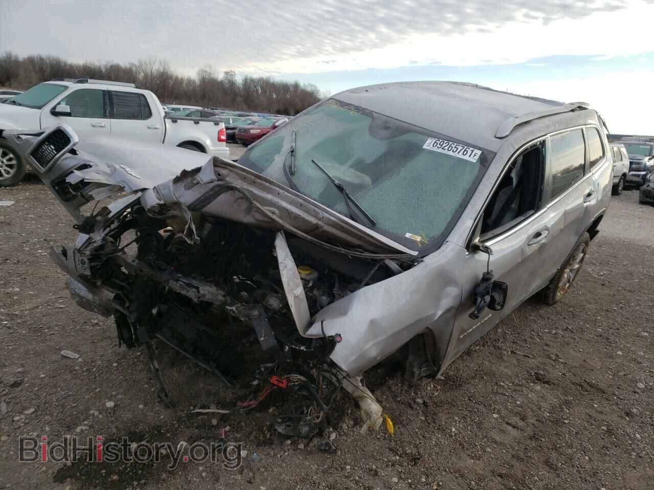2018 JEEP CHEROKEE - VIN: 1C4PJLDB4JD568058 - Фото 2