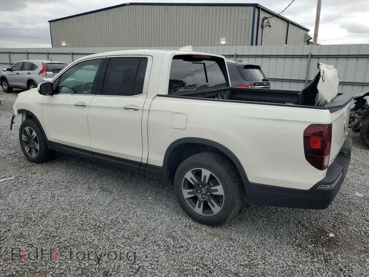 2019 HONDA RIDGELINE - VIN: 5FPYK3F71KB039050 - Фото 2