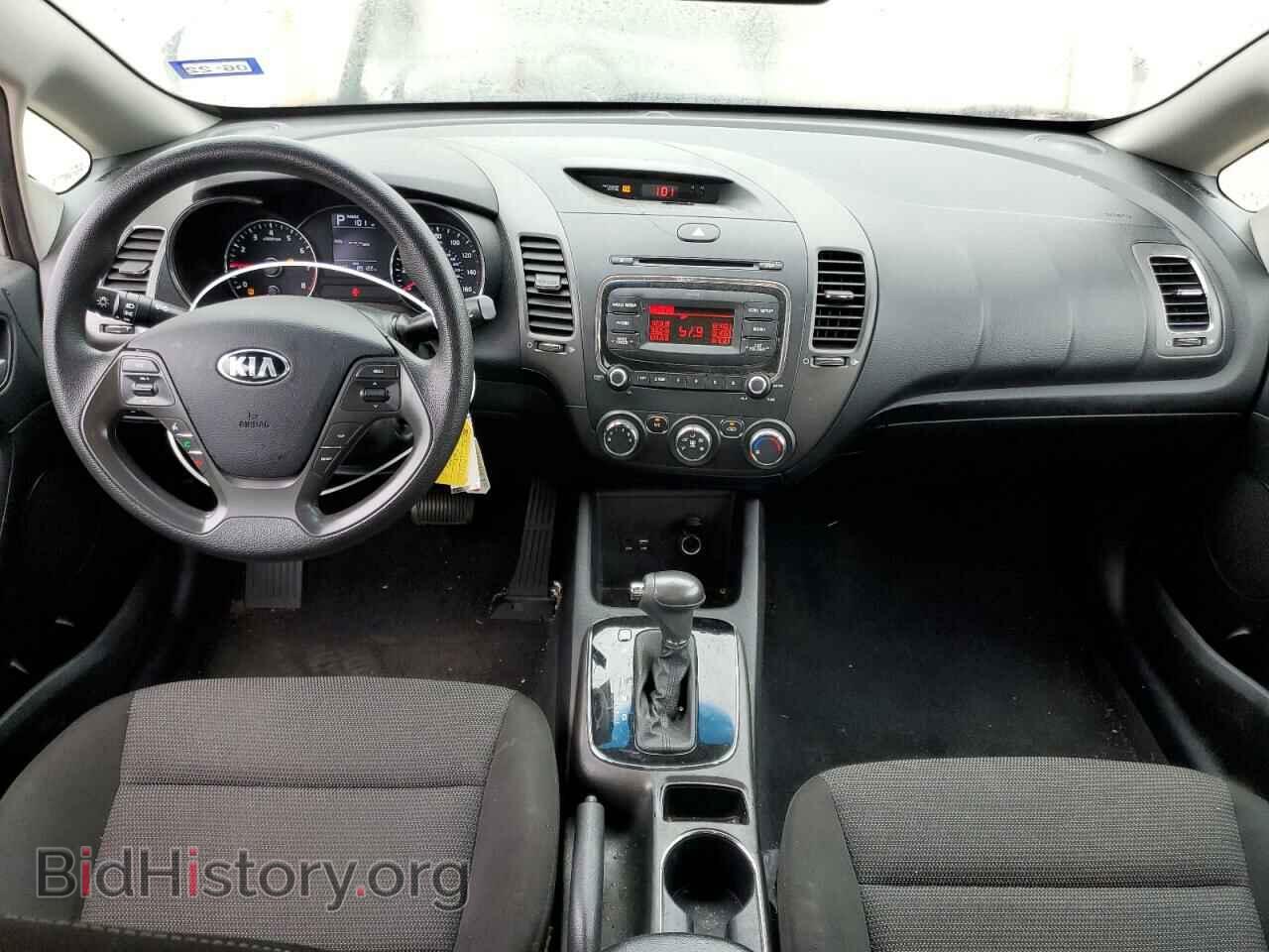 2017 KIA FORTE - VIN: 3KPFK4A72HE137368 - Фото 8