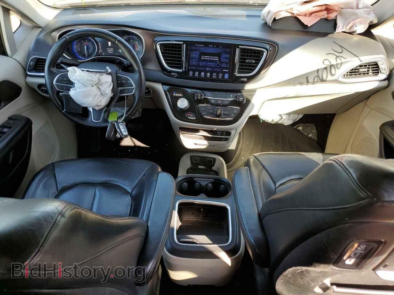 2017 CHRYSLER PACIFICA - VIN: 2C4RC1EG4HR560292 - Photo 8